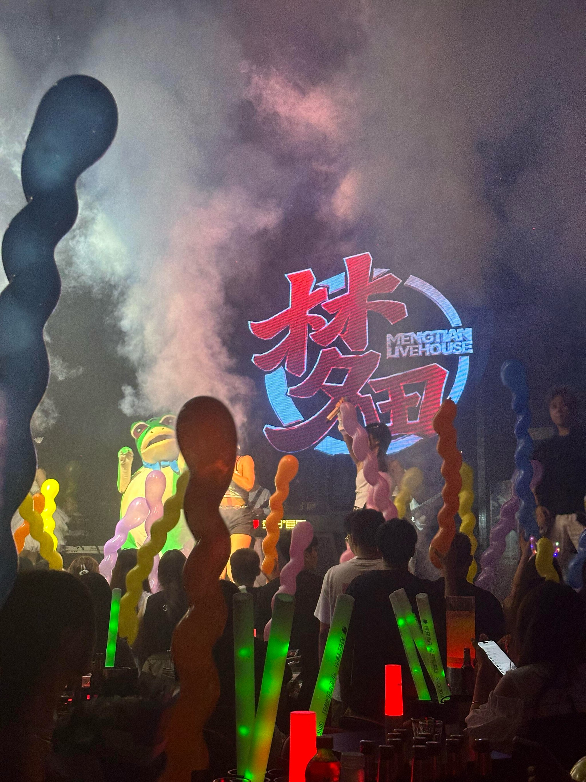 石家庄商务ktv怎么玩才能更尽兴-正定县ktv预定